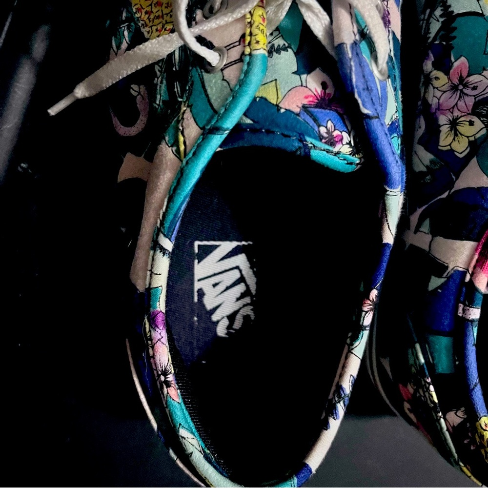 Lightly Vans sneakers, size 11 floral pattern